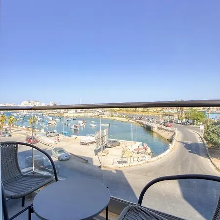 Apartman Gzira's Seashore Stayaway Close To Manuel Island *