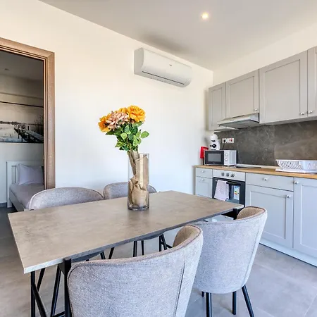 Gzira's Seashore Stayaway Close To Manuel Island Apartment *