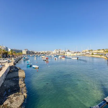 דירה Gzira's Seashore Stayaway Close To Manuel Island