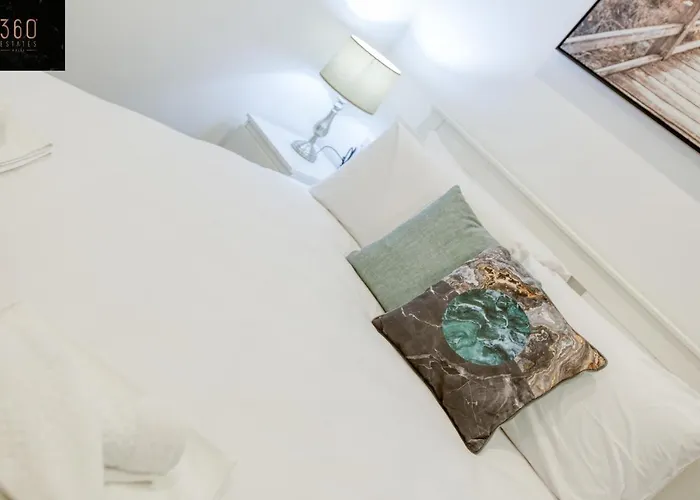 Gzira's Seashore Stayaway Close To Manuel Island Apartament