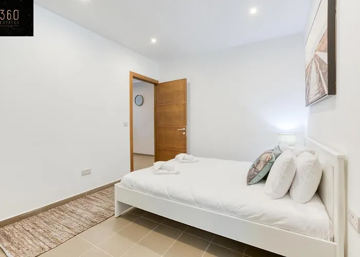 Gzira's Seashore Stayaway Close To Manuel Island *