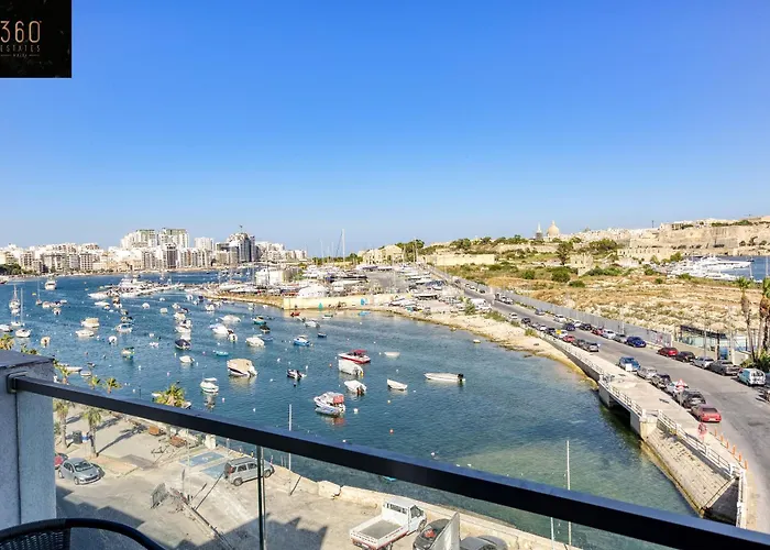Gzira's Seashore Stayaway Close To Manuel Island Apartament