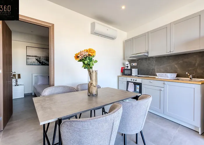 Gzira's Seashore Stayaway Close To Manuel Island Apartament *