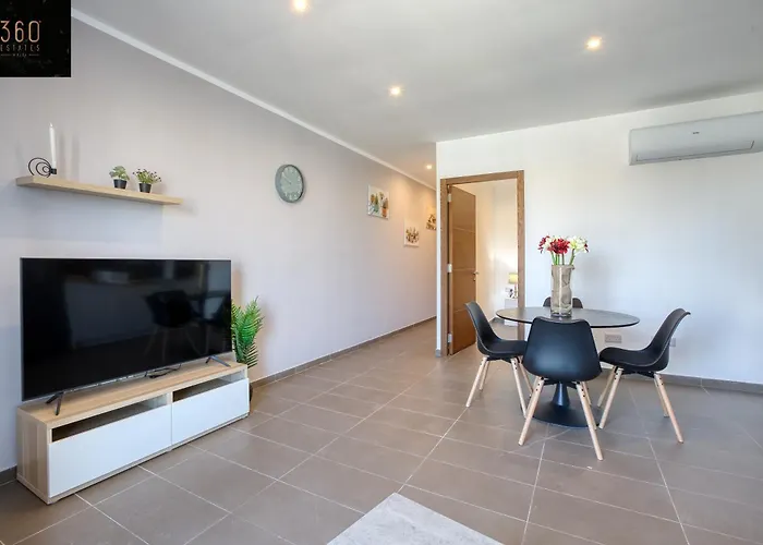 Gzira's Seashore Stayaway Close To Manuel Island Apartament *